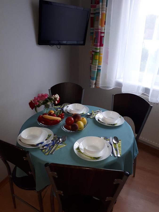 Bela - Pokoje Z Aneksami I Apartamenty Kolobrzeg Luaran gambar