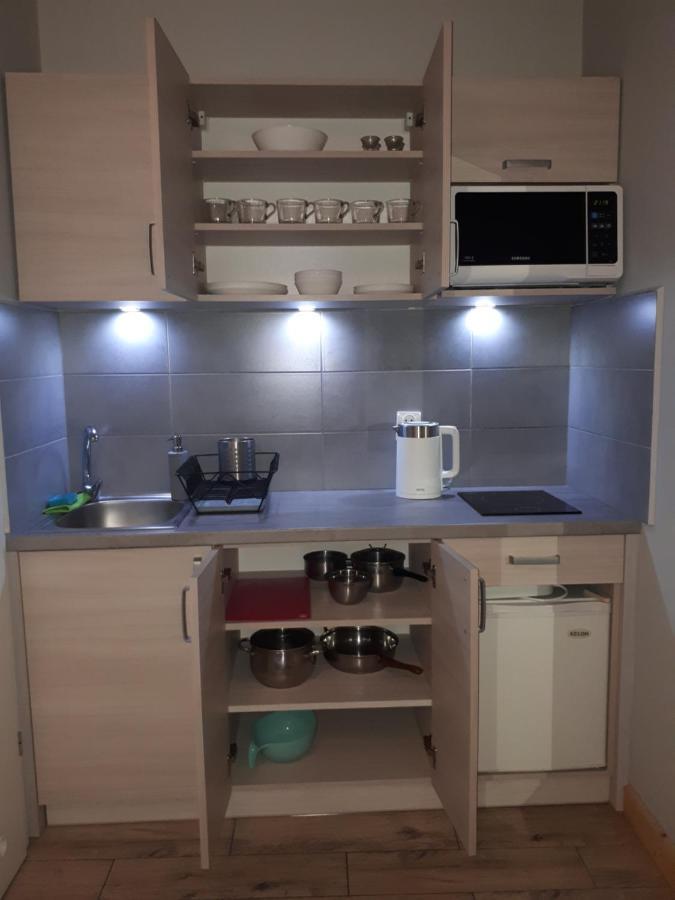Bela - Pokoje Z Aneksami I Apartamenty Kolobrzeg Luaran gambar