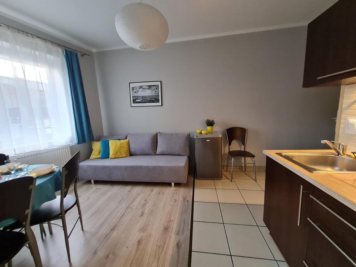 Bela - Pokoje Z Aneksami I Apartamenty Kolobrzeg Luaran gambar