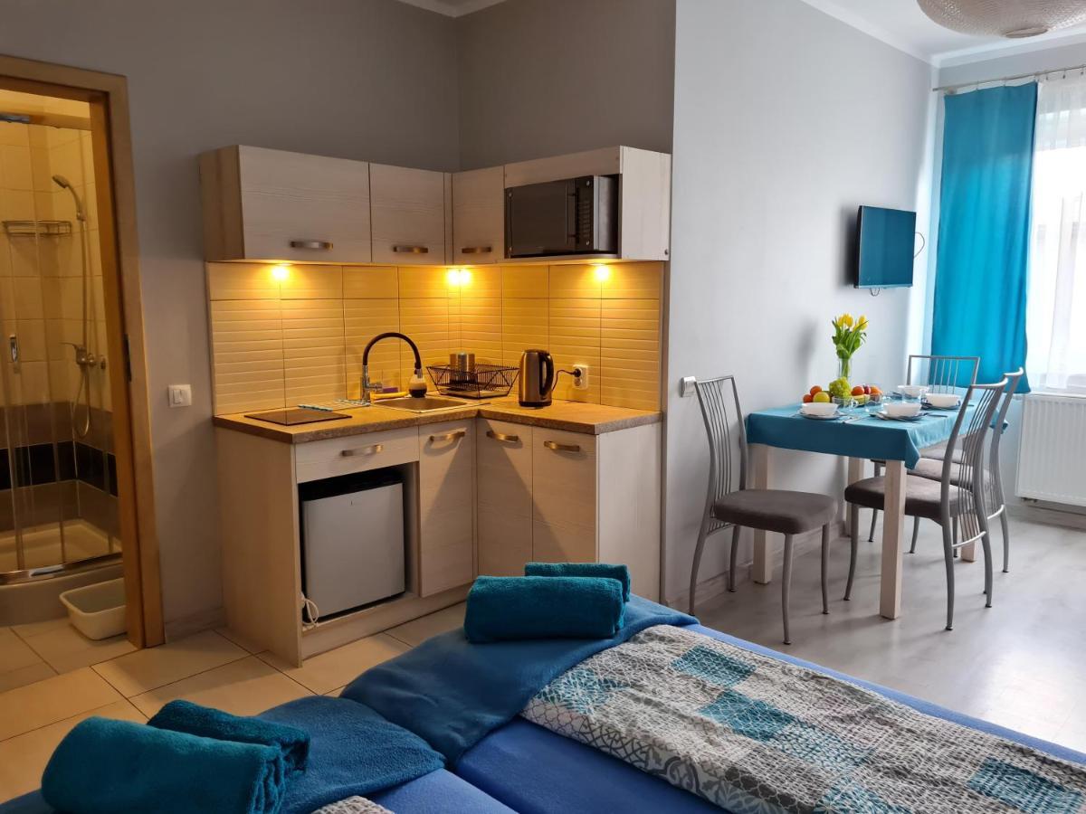Bela - Pokoje Z Aneksami I Apartamenty Kolobrzeg Luaran gambar