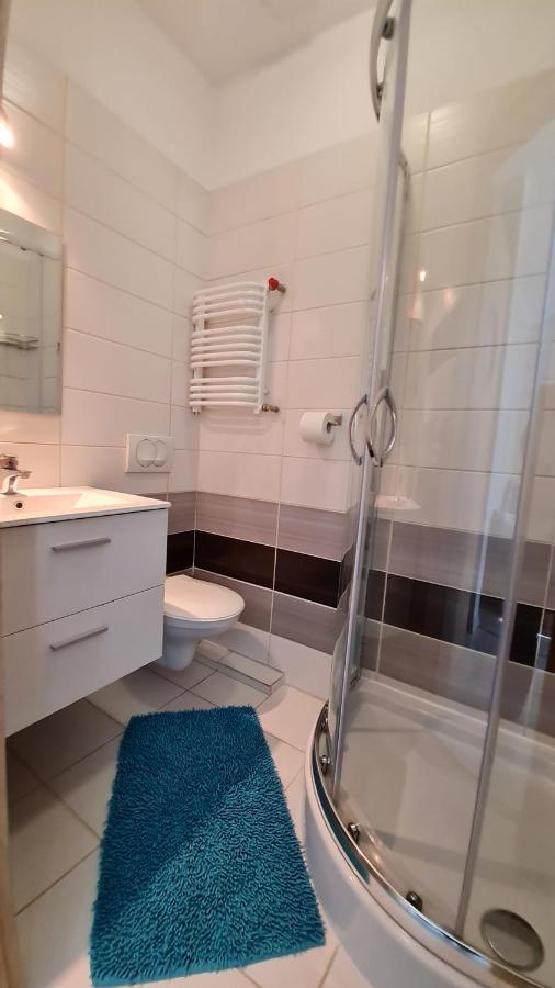 Bela - Pokoje Z Aneksami I Apartamenty Kolobrzeg Luaran gambar