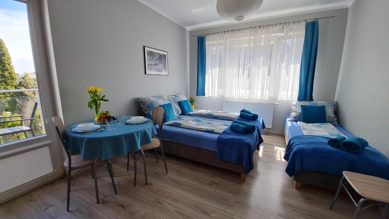 Bela - Pokoje Z Aneksami I Apartamenty Kolobrzeg Luaran gambar
