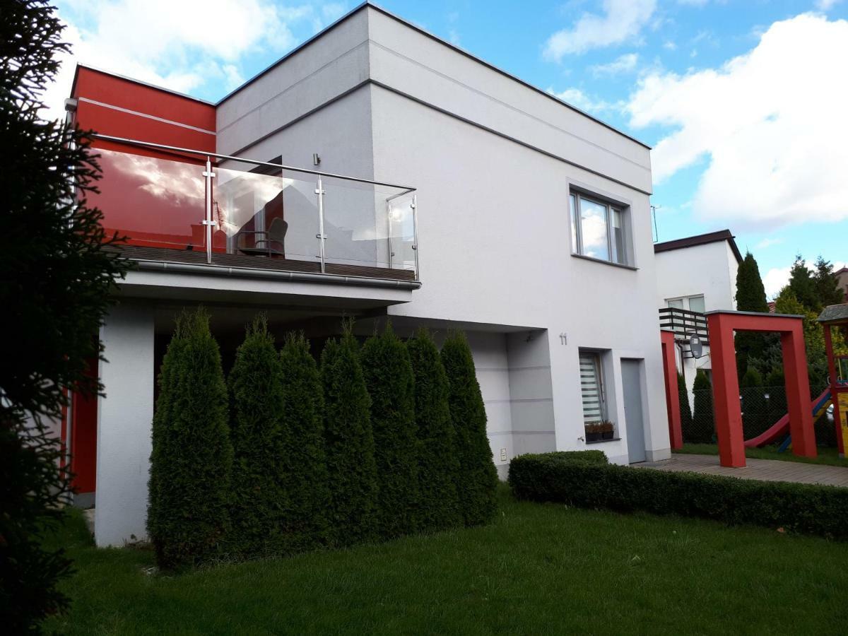 Bela - Pokoje Z Aneksami I Apartamenty Kolobrzeg Luaran gambar